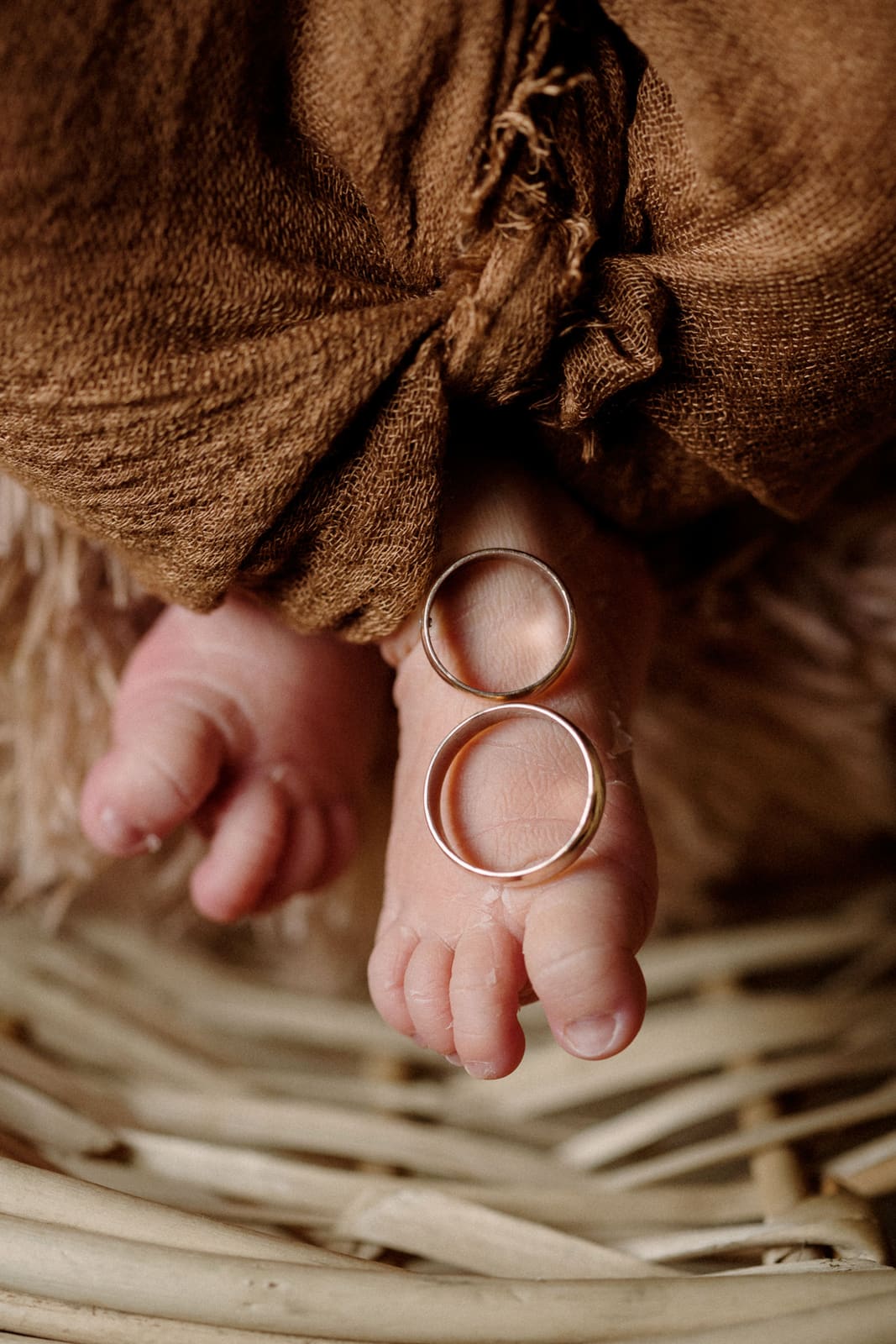 Baptism invitation tiny-toes