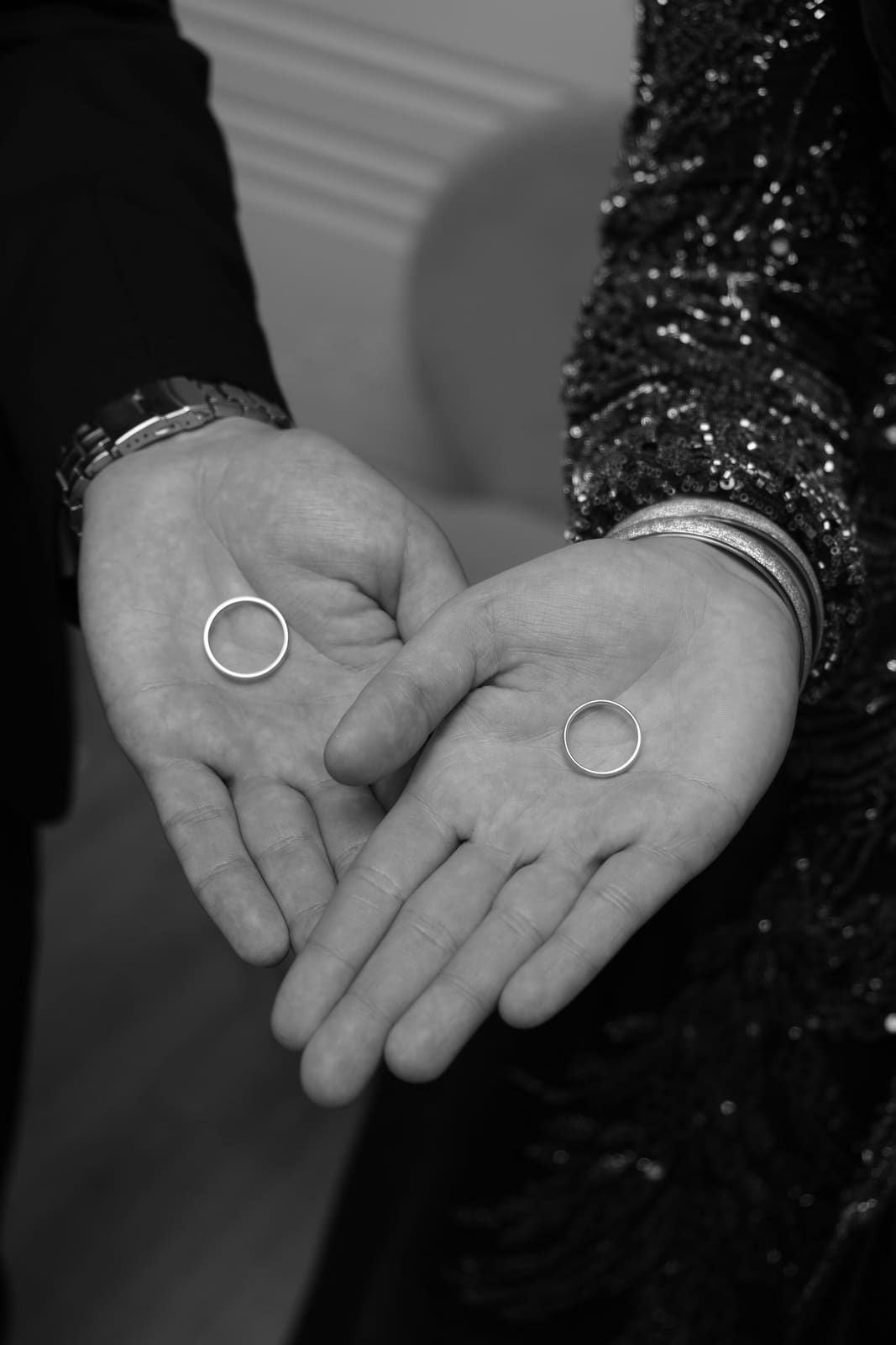 Wedding invitation monochrome-heart